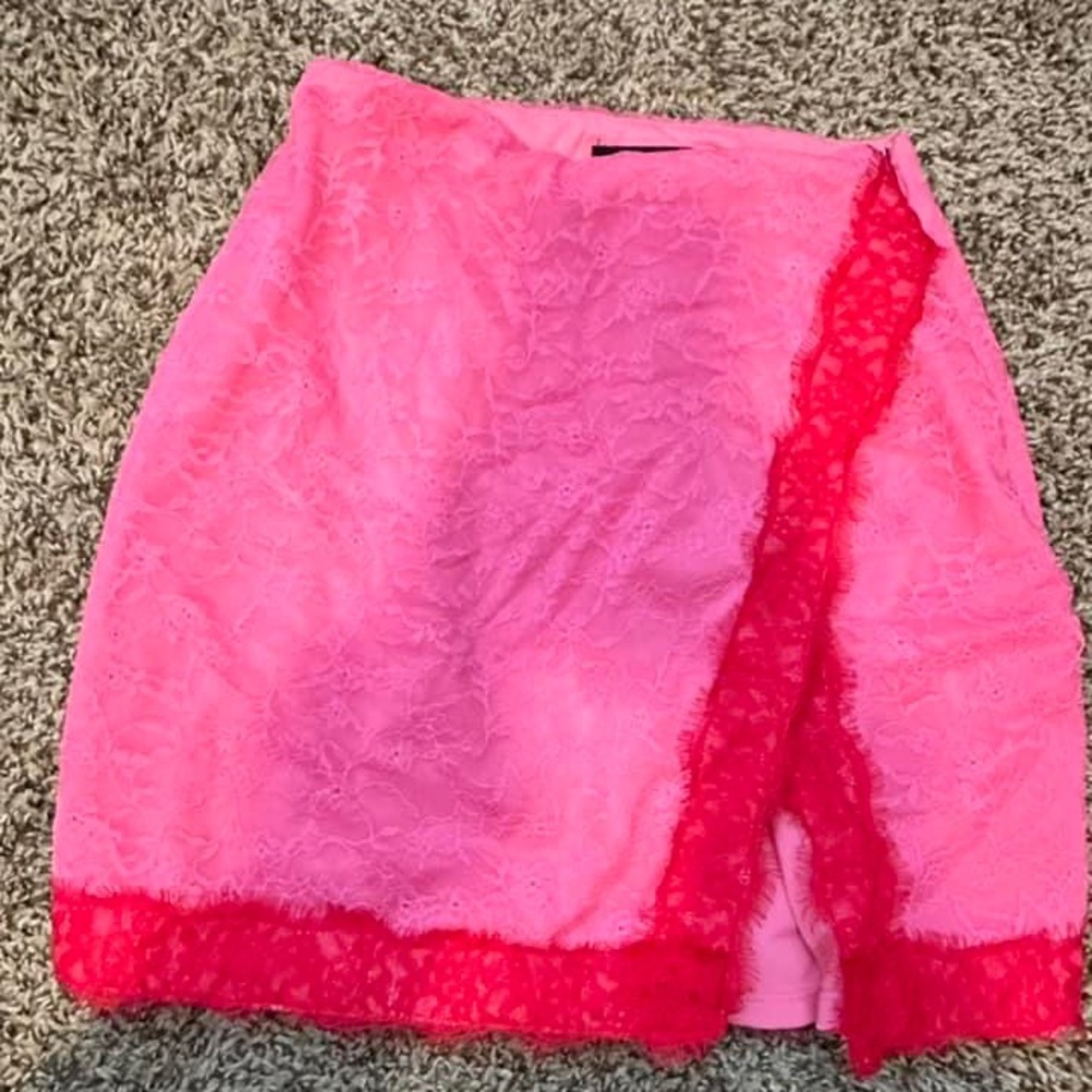 REVOLVE NWOT MINI SKIRT